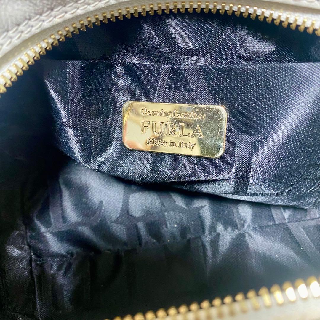 FURLA 　ヴィーナス 2way ミニボストンバッグレザー　黒白　バイカラー