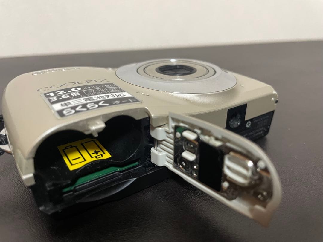 【美品・動作確認済】ニコン COOLPIX L22 取説ガイド付き　単3電池仕様