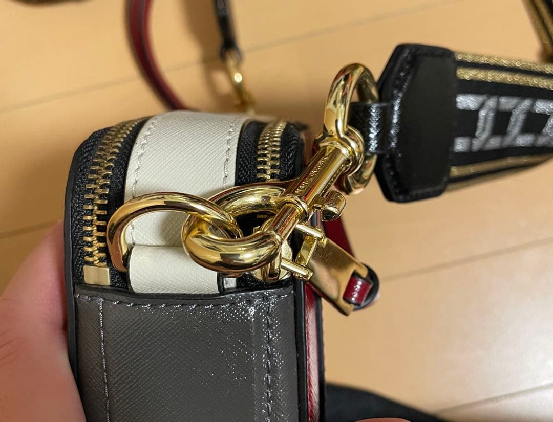 MARC JACOBS バーガンディ ショルダーバッグ