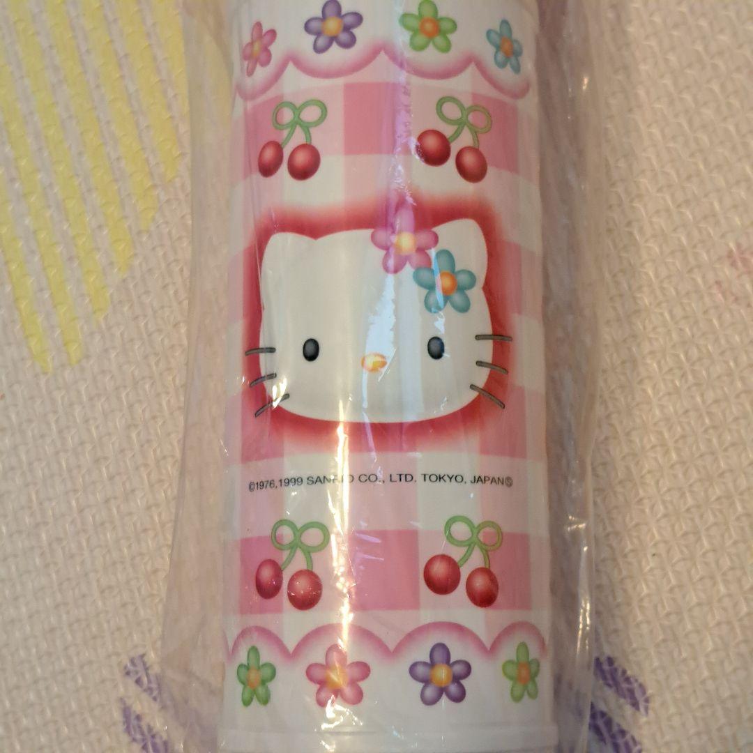 ハローキティ水筒 カオハナ　平成レトロ　ウォーターボトル　HELLO KITTY
