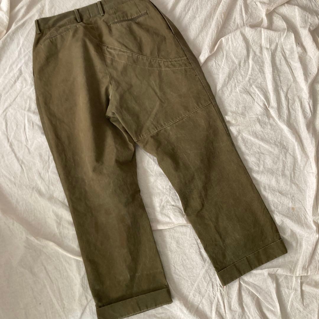 NEAT ミリタリーテント地 タック入り オリーブ グリーン チノパン