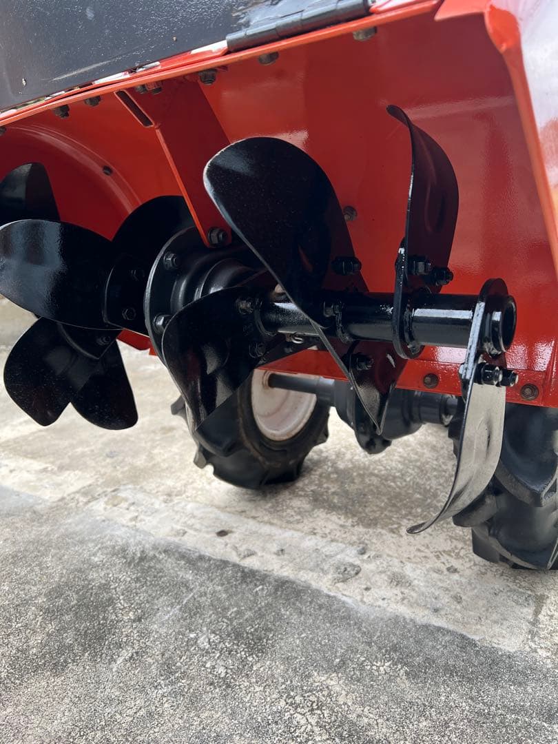 耕耘機 クボタTR70 (ガソリンエンジン)