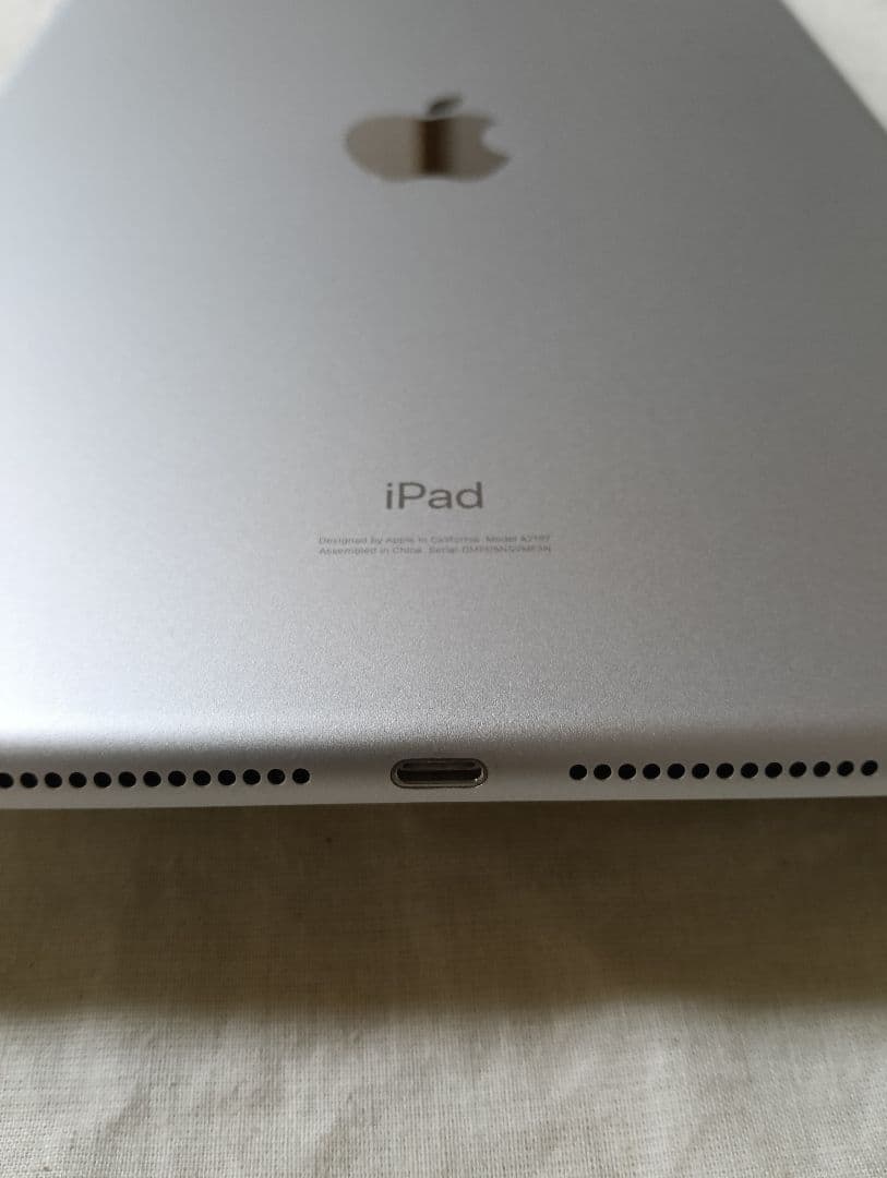 ほぼ未使用 iPad 第7世代 バッテリー99.7%