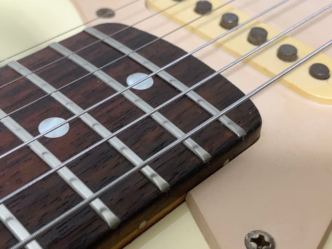 Squier by Fender スクワイヤー Bullet Stratストラト