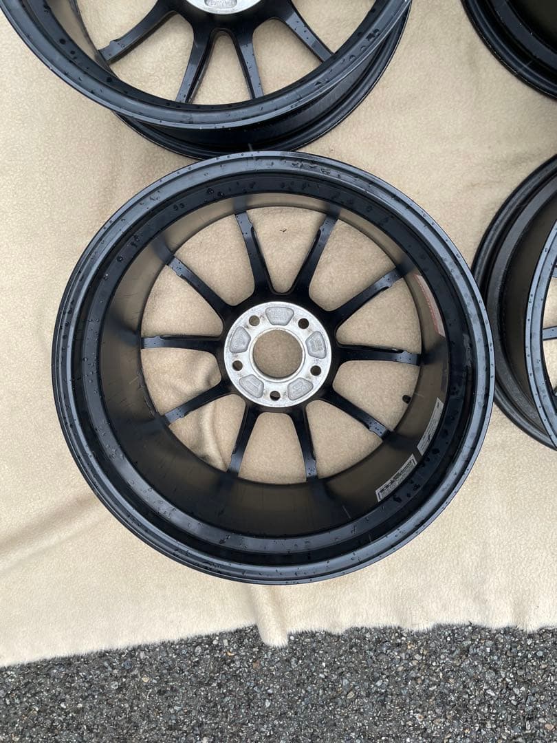 ADVAN RZ-F2 18 9j +53 8j +45 4本 120-5H鍛造