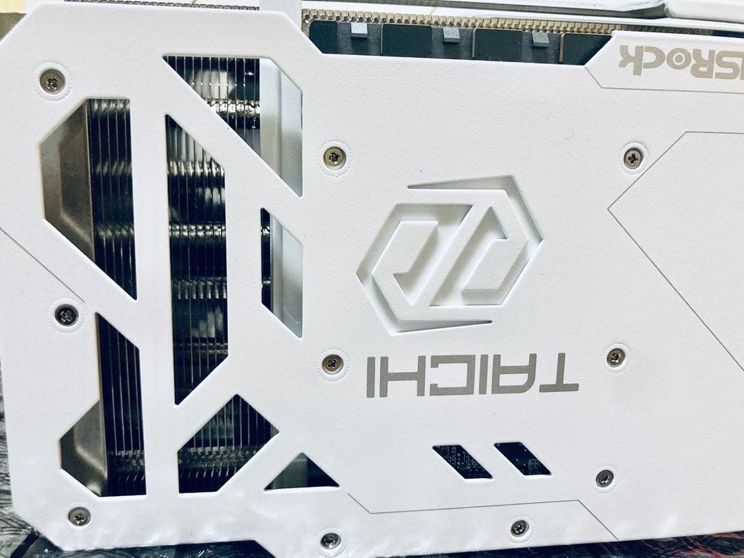 【極美品】ASRock RX7900XTX Taichi 24G White