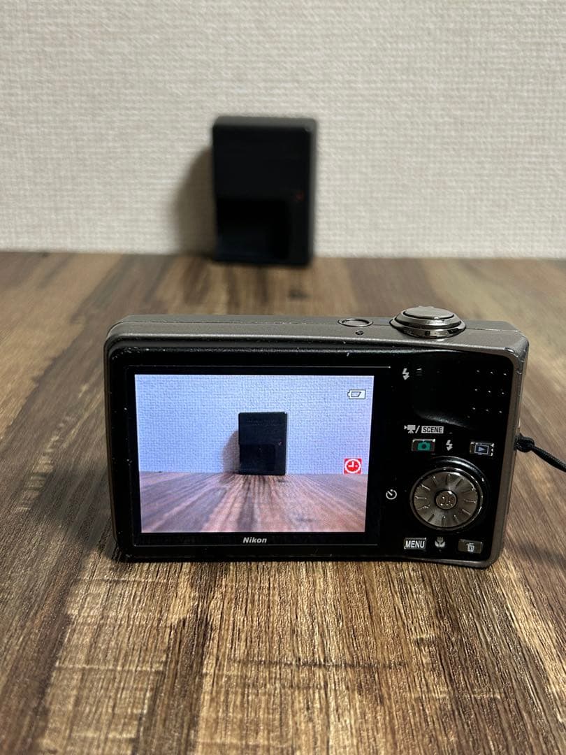 Nikon ニコン COOLPIX S630 デジタルカメラ