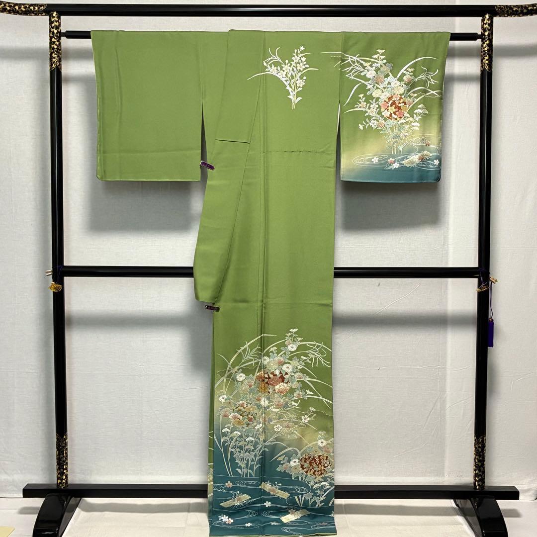 D82訪問着 花模様 流水 金彩 一つ紋 正絹着物 袷 しつけ糸付き未使用極美品