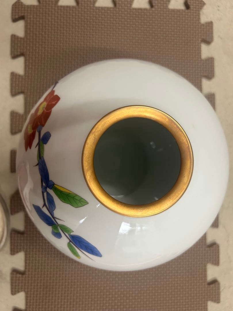 業務用 高級寿司屋仕様 陶器製 花瓶 ホワイト赤花青葉 木箱付き 飲食店開業