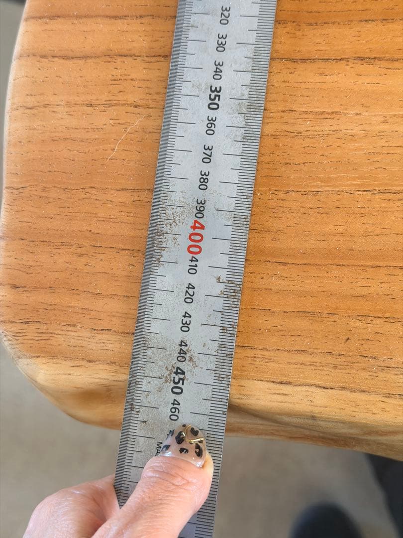 一枚板　無垢　オイルフィニッシュ　欅？　テーブル