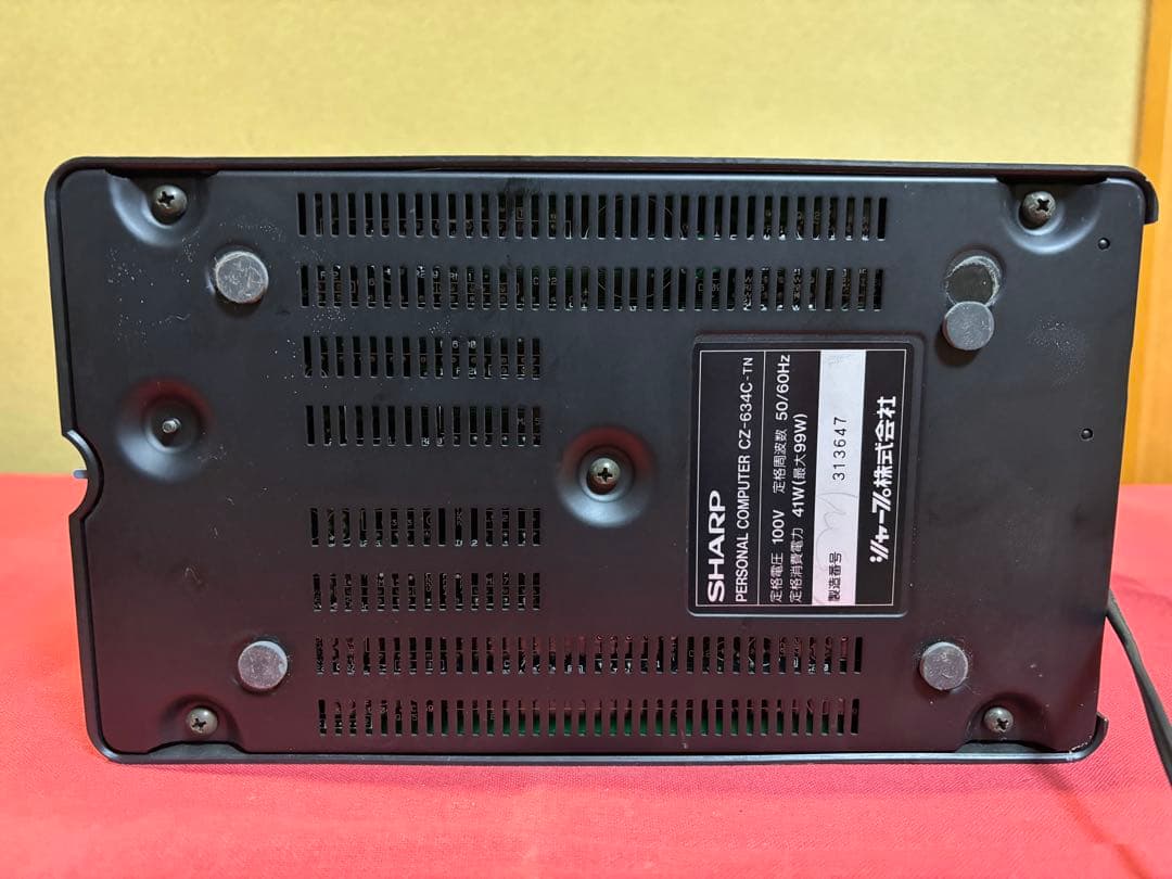 【ジャンク品】X68000 XVI (本体、キーボード、マウス)