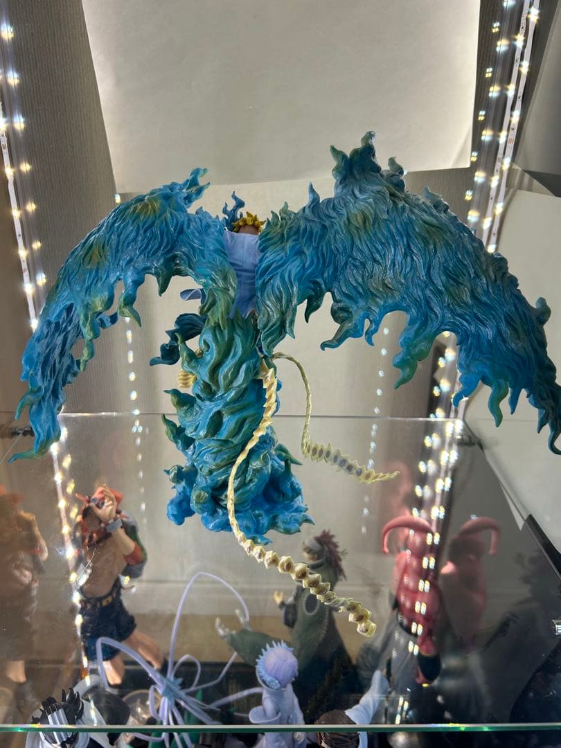 ワンピース　one piece マルコ　ラストワン　一番くじ　フィギュア