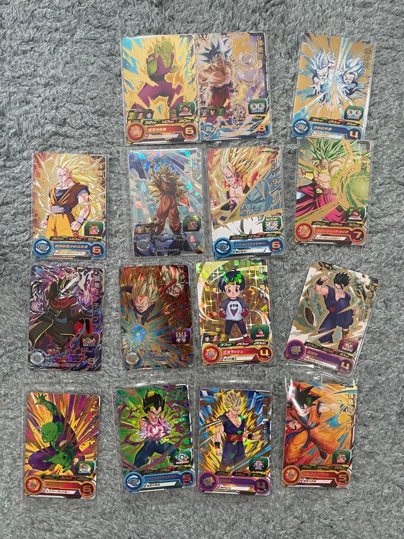 ドラゴンボールヒーローズ　引退品　シリアル悟空　二桁