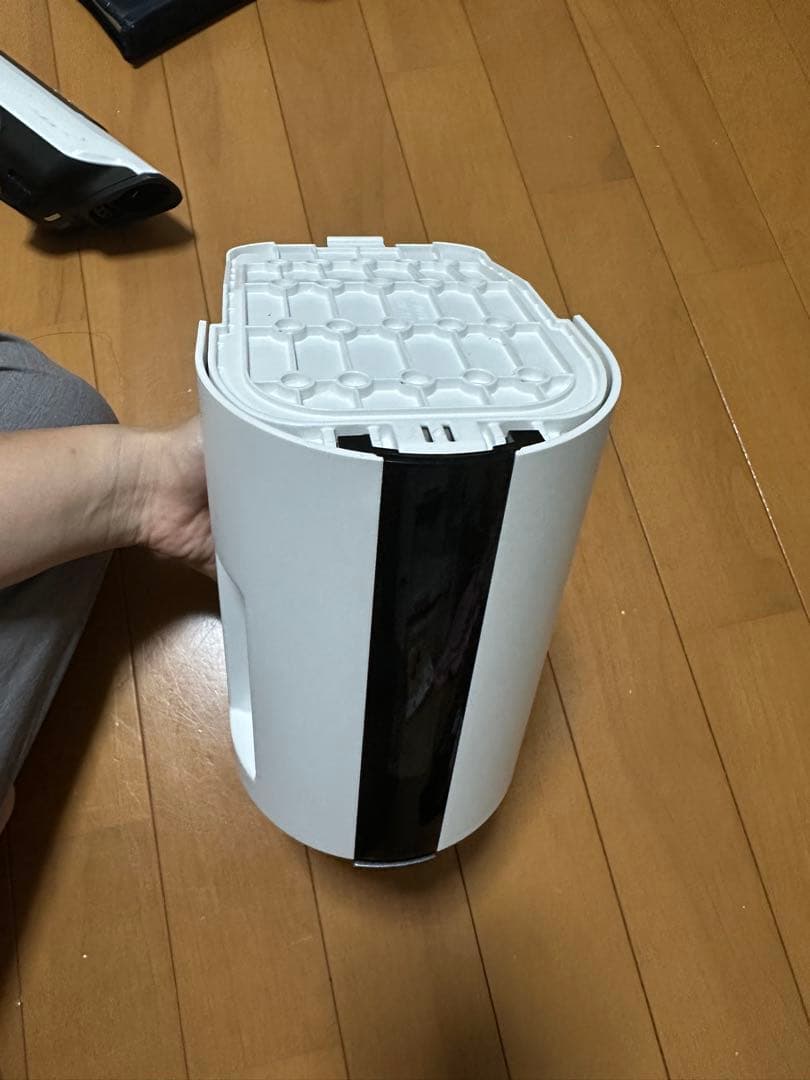 Shark 掃除機 ハンディタイプ ホワイト