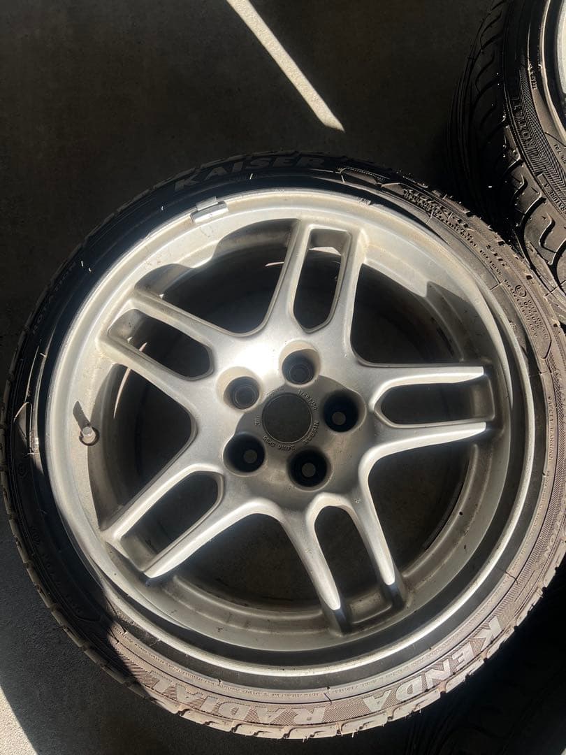 33 gtr 純正アルミホイール　4本