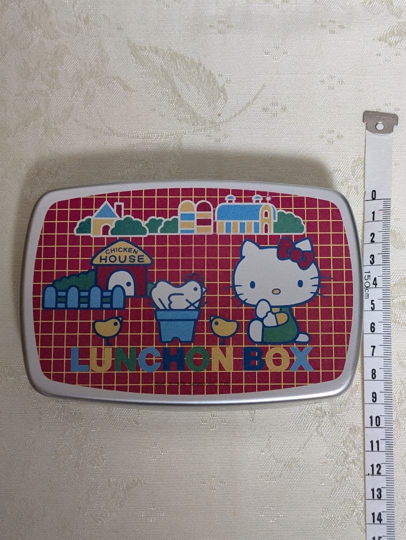 ハローキティ（HELLO KITTY）アルミ　お弁当箱　ランチボックス　レトロ