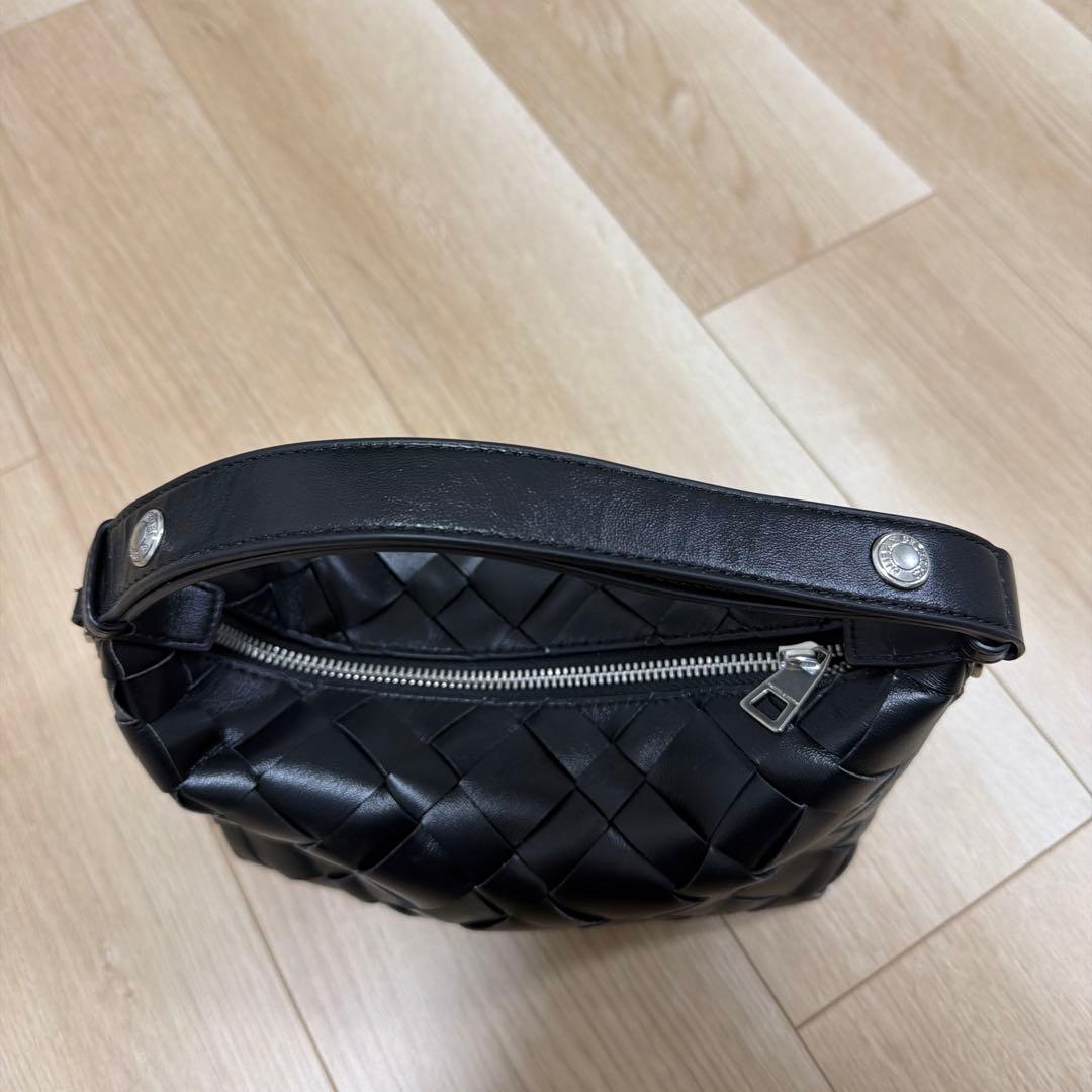 Ivette イヴェット ウーブンショルダーバッグ - ノワール