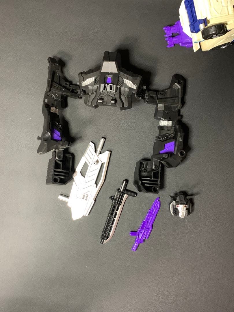 ユナイトウォリアーズ メナゾール トランスフォーマー スタントロン おまけ TF