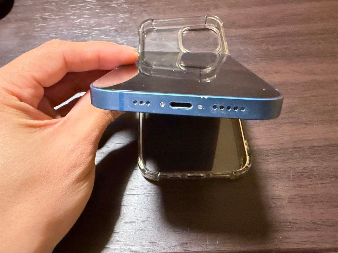 iPhone13 simフリー ブルー　256gb