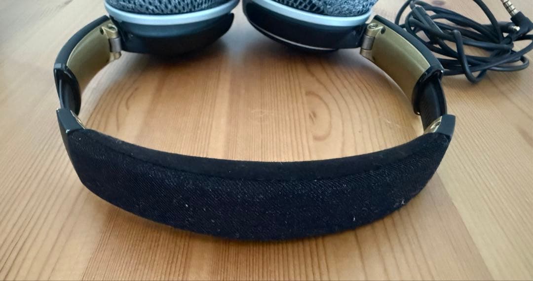 BOSE、「QuietComfort 25」日本限定モデル