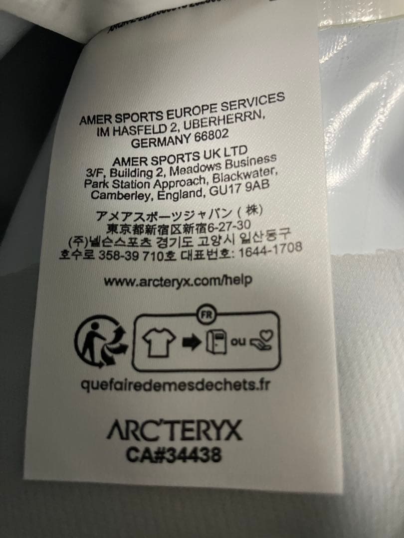 アークテリクス　グランヴィル ショルダーバック　ブラック新品購入