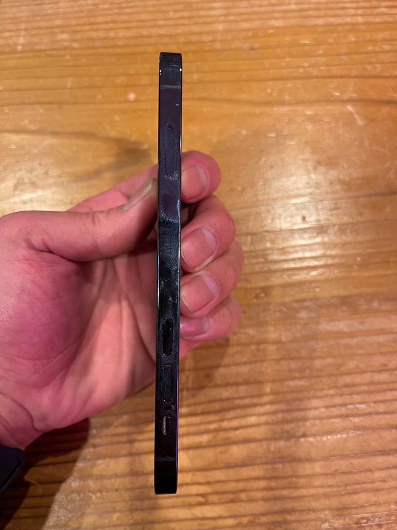 美品Apple iPhone 12Pro 256GB パシフィックブルー