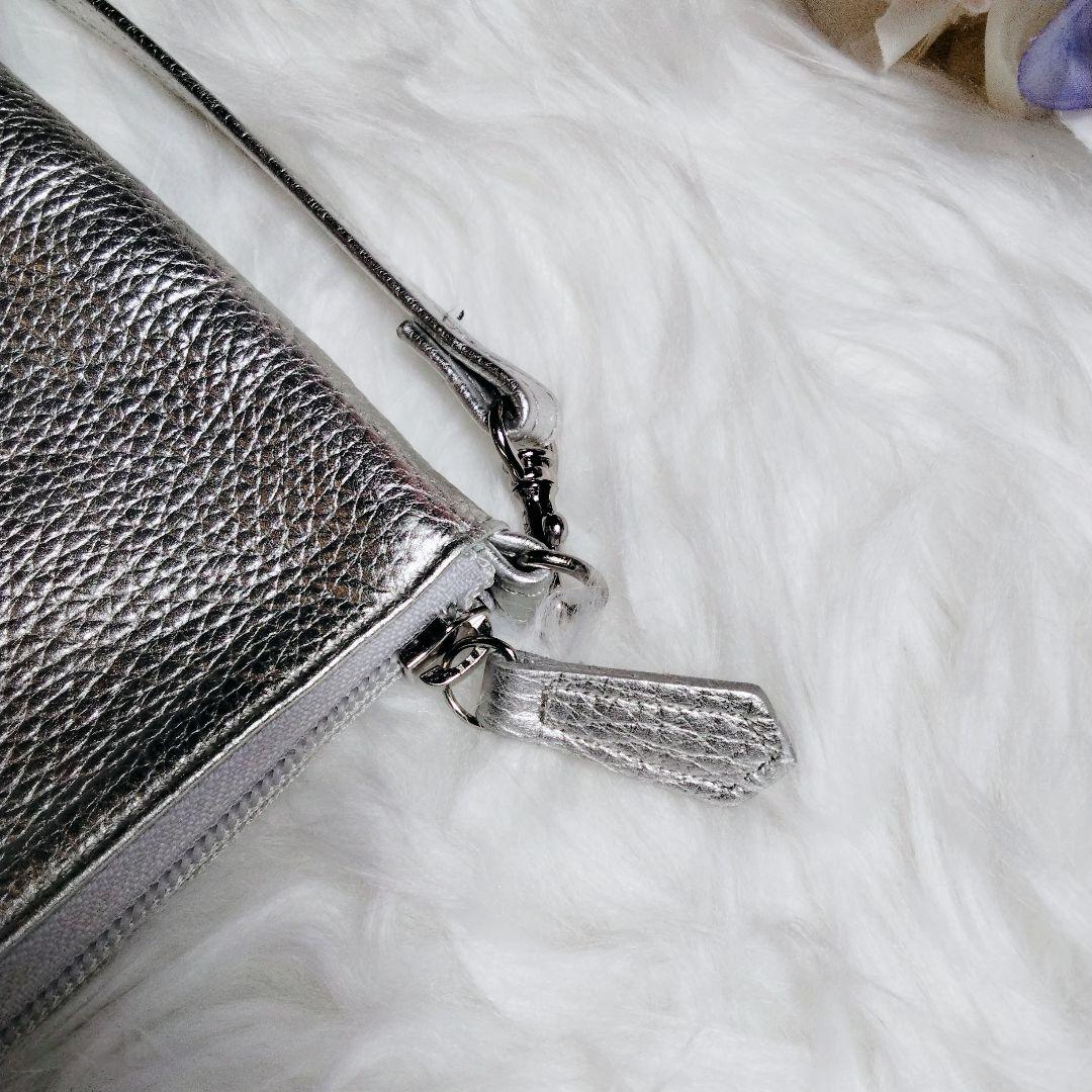 美品♪サロンドアルファード スマイル プチポシェット ショルダーバッグ シルバー