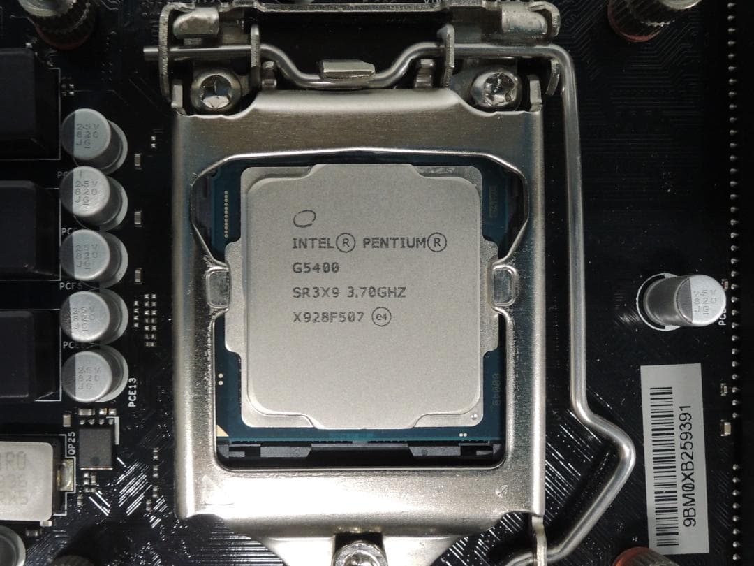 H310CM-HDV/M.2 マザーボード　CPU・メモリ16GB搭載