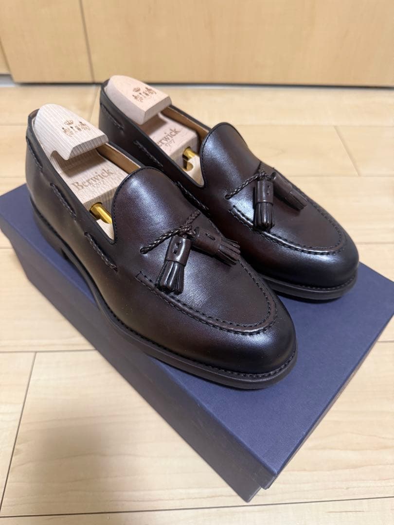 美品　Berwick ダークブラウン タッセルローファー　UK6