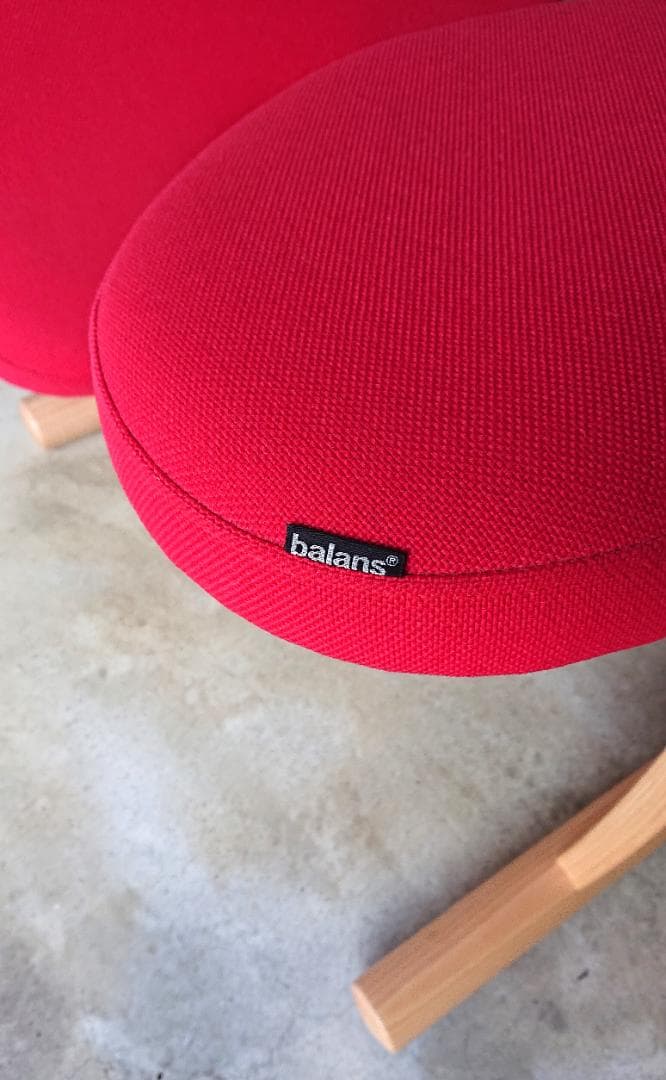 【良品】サカモトハウス バランスチェアイージー　レッド(ショートフレーム)