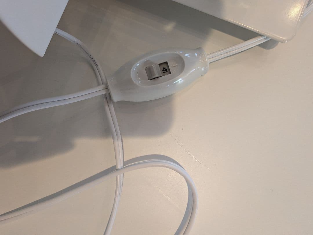 ルイスポールセン ウォールランプ 　コンセントあり　賃貸の方におすすめ