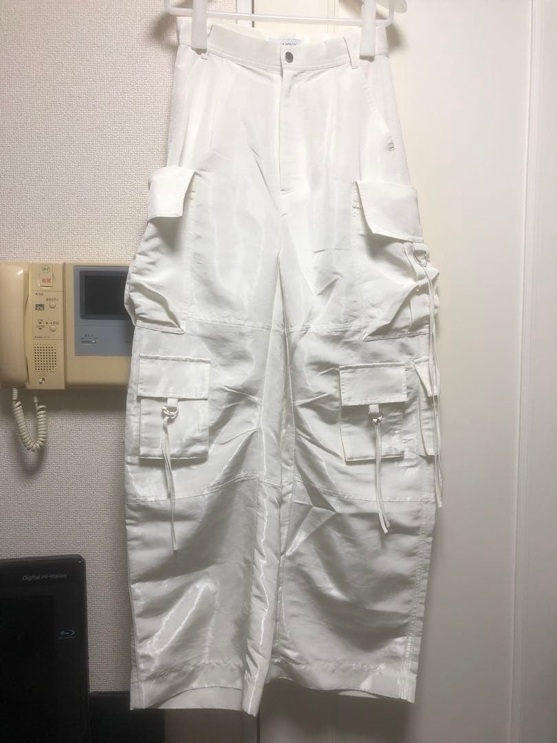 メゾンスペシャル サテン カーゴ パンツ