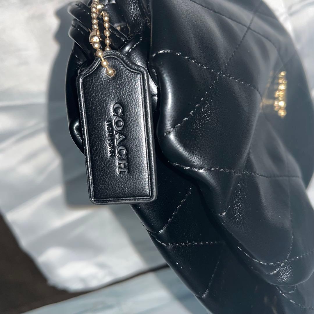 ★新品未使用★COACH キルティング フェイ ミニ ドローストリング バッグ