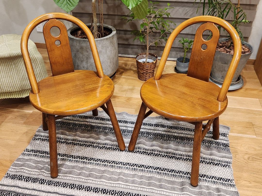 お*ん様 【交渉可】Karimoku　カリモク家具　木製ダイニングチェア　2脚セ