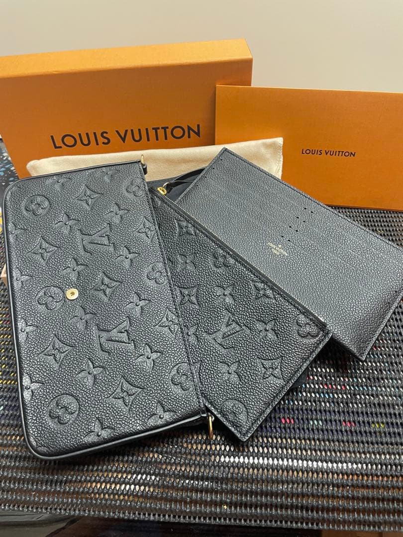 LOUIS VUITTONフェリシーチェーンウォレット