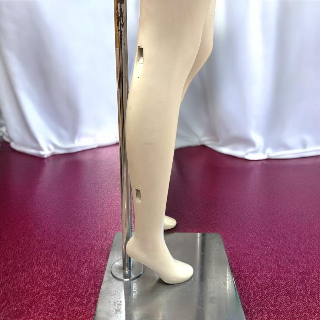 ☆ レディースマネキン 全身 土台付 上下分割可 腰受けベース付 高さ180cm