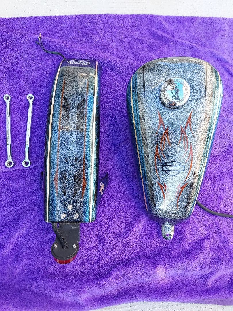 ハーレー　スポスタ タンク　エボ　EVO ソフテイル　フェンダー