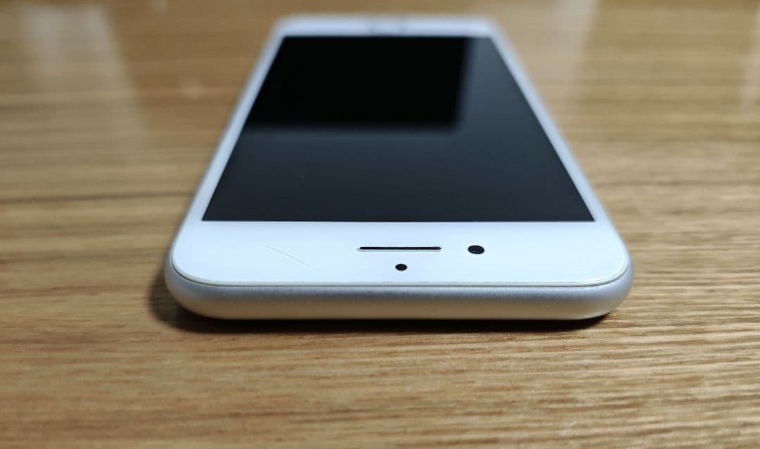 【動作確認済・状態良】Apple iPhone8 256GB シルバー 本体のみ