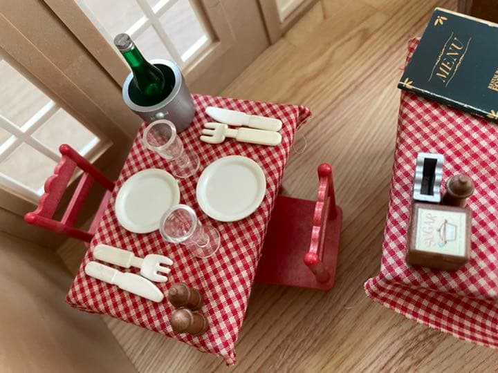 値下げ‼️シルバニアファミリーまとめて‼️初期レア森のレストラン&あかりの灯るお家