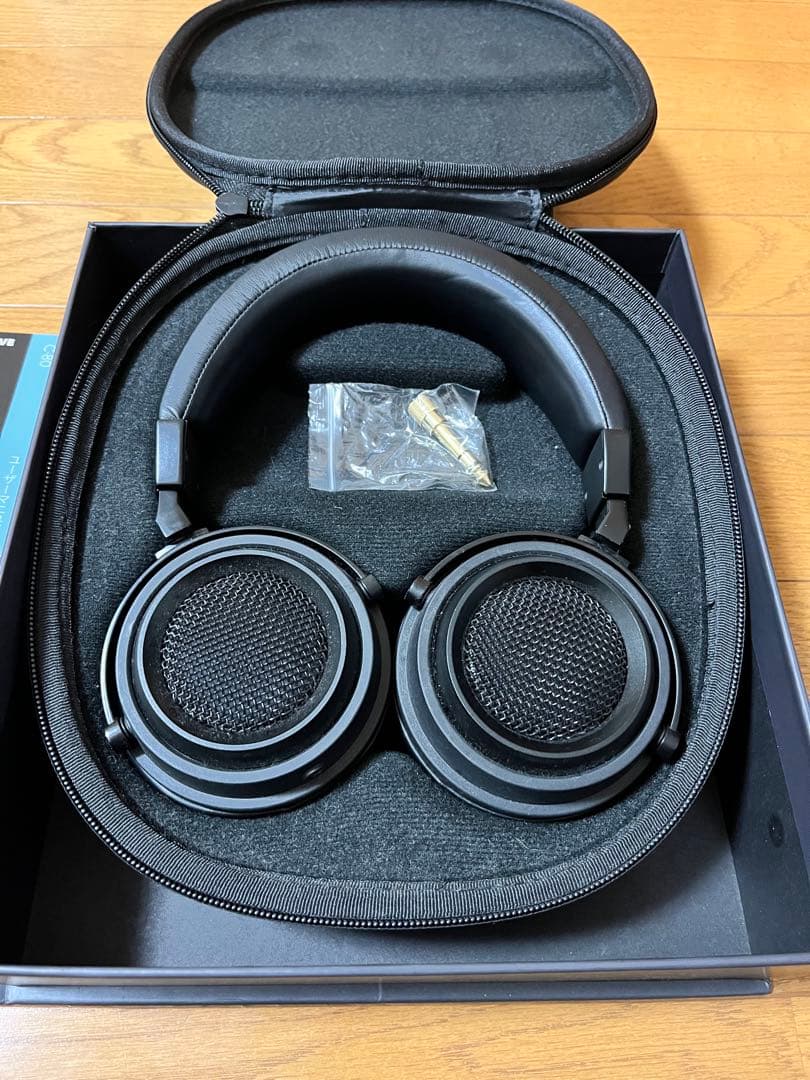 CYBERDRIVE C-80 ハイレゾヘッドフォン