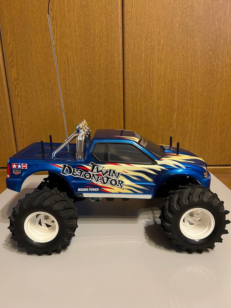 TAMIYA ツインデトネーター 1／10電動RCツインモーター4WD レア物