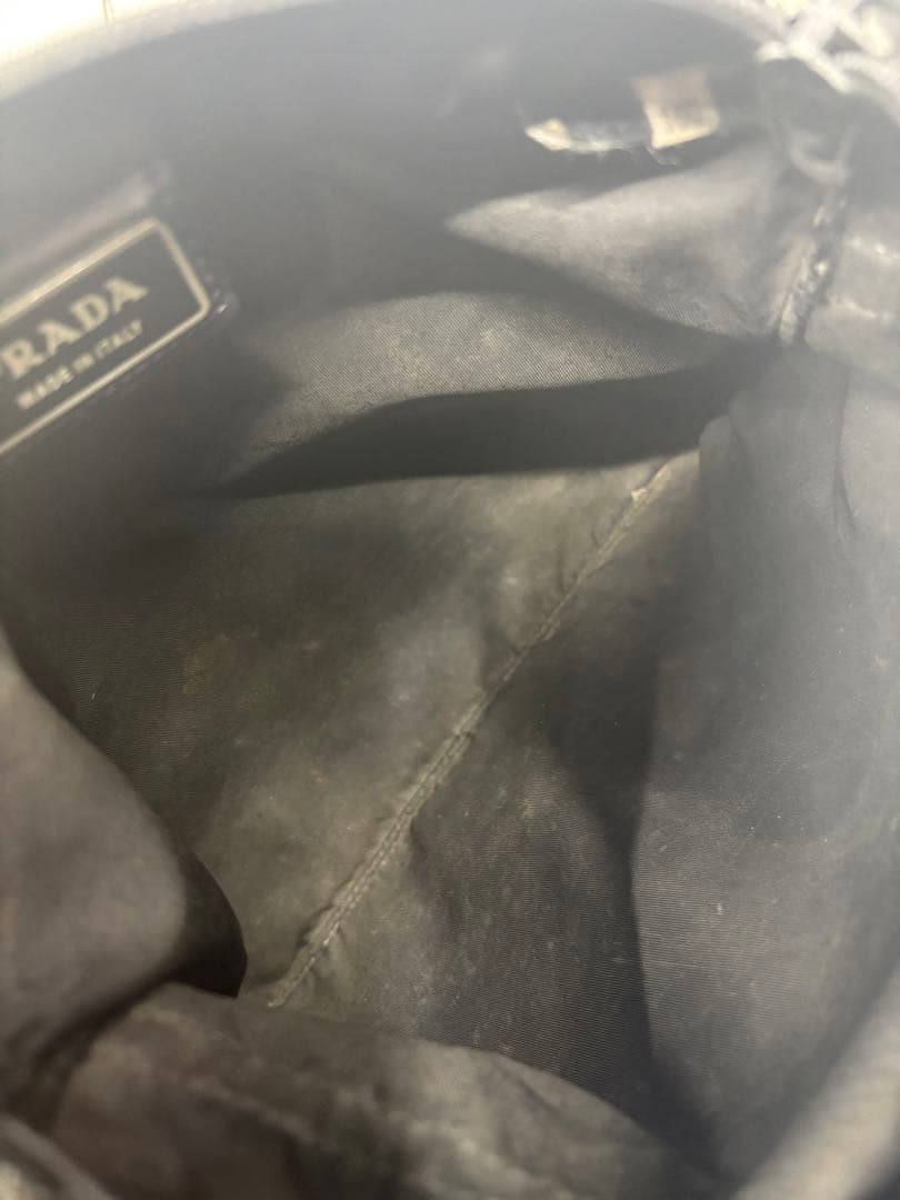 PRADA プラダ　サコッシュ　ショルダーバッグ　ナイロン　ブラック