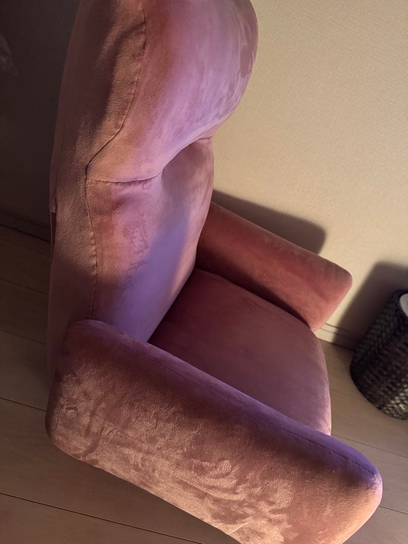 and cute 低反発肘付き回転座椅子　スモークピンク　中古　used 品