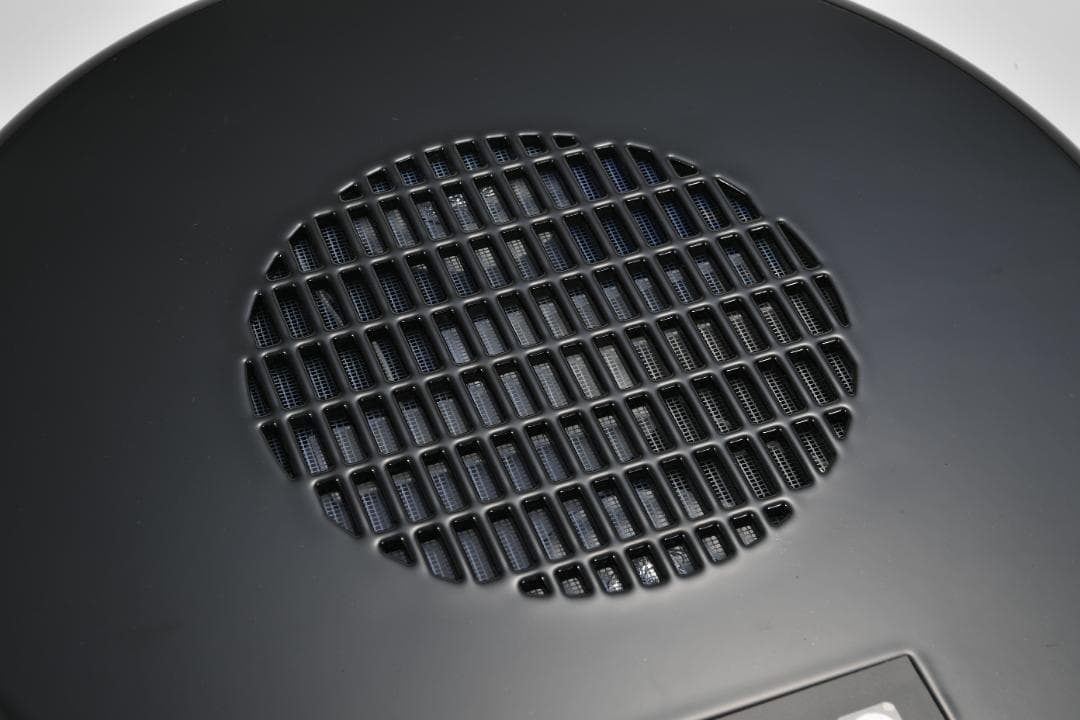 空気清浄機・脱臭機　色は４種類あります（花柄・黒・茶木目）