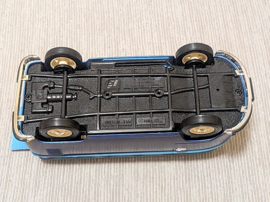 ワーゲンバス　ミニカー
