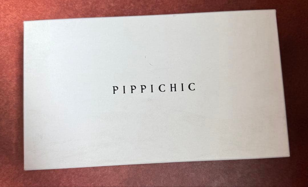 PIPPICHIC ホワイト スクエアトゥ フラットシューズ