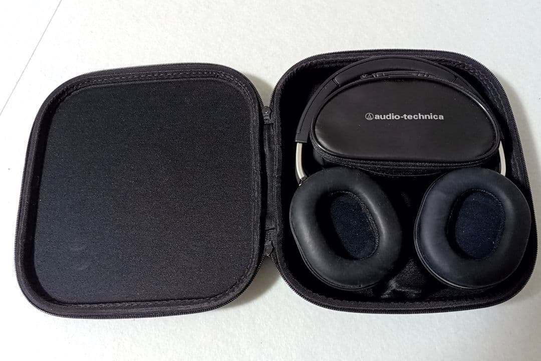 オーディオテクニカ 'ATH-M70x プロフェッショナル モニターヘッドホン
