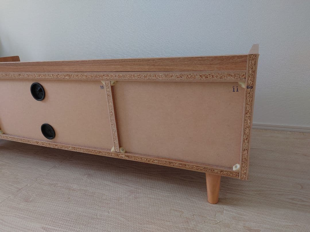 テレビ台　佐藤産業　幅120 高さ 37 奥行 40