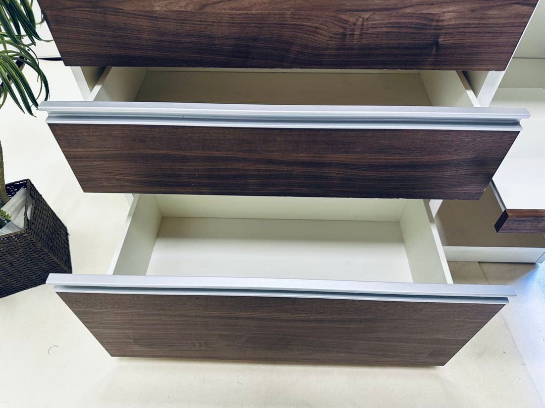 キッチン収納キャビネット ホワイト ダークブラウンキッチン ボード食器棚