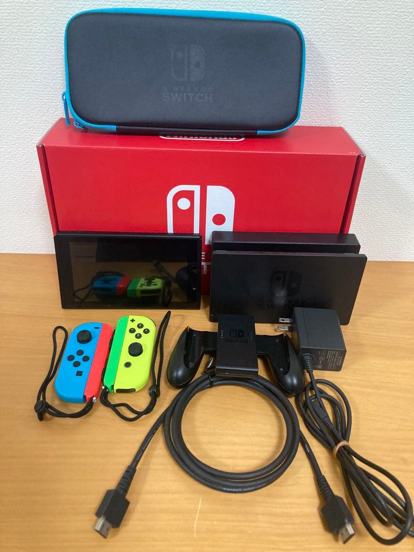 【panda】 Nintendo Switch本体